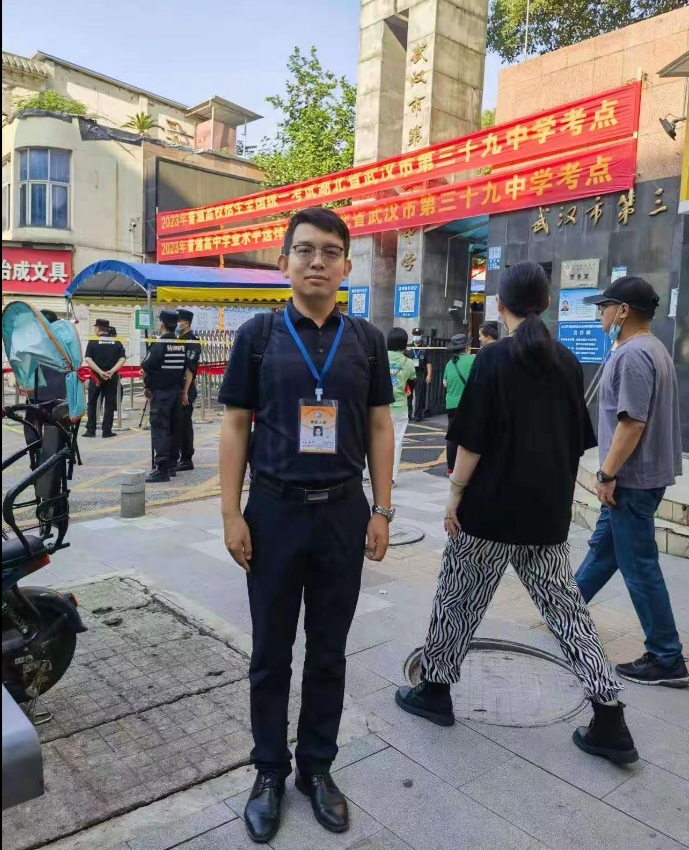 昨日撒下勤奋种,今朝一博必成功! 昨日撒下勤奋种,今朝一博必成功!